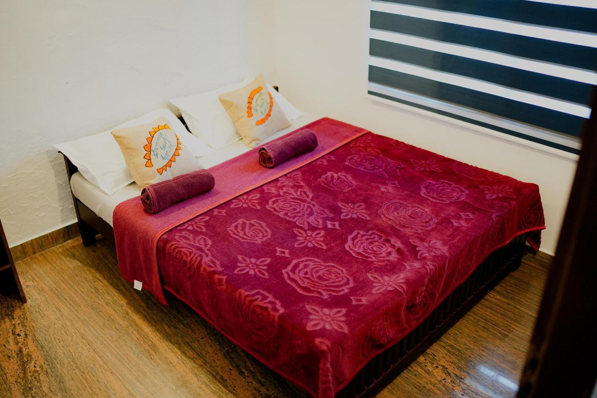 Summer Beach House Alleppy Beach Alappuzha Номер фото